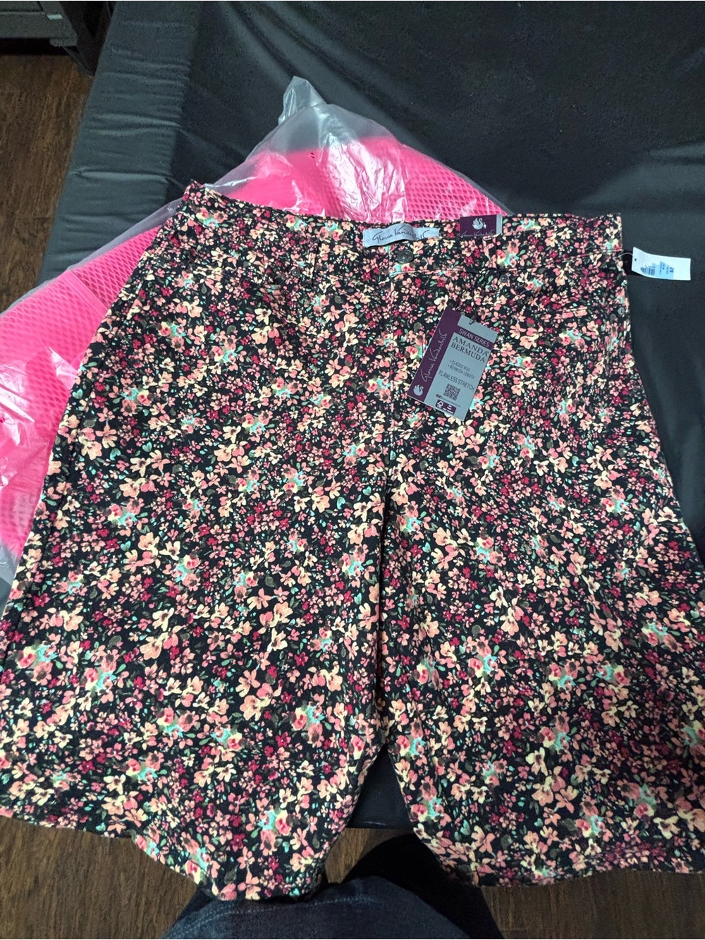 Floral Print Women's Shorts